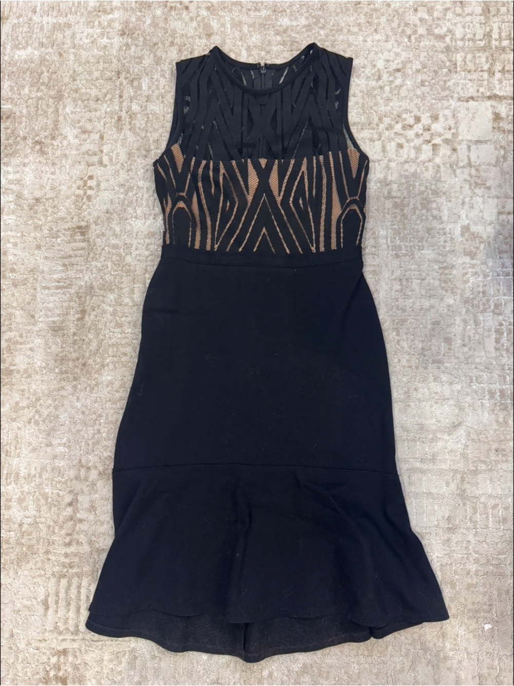 Sleeveless Black Bodycon Dress with Geometric Cutout Bodice